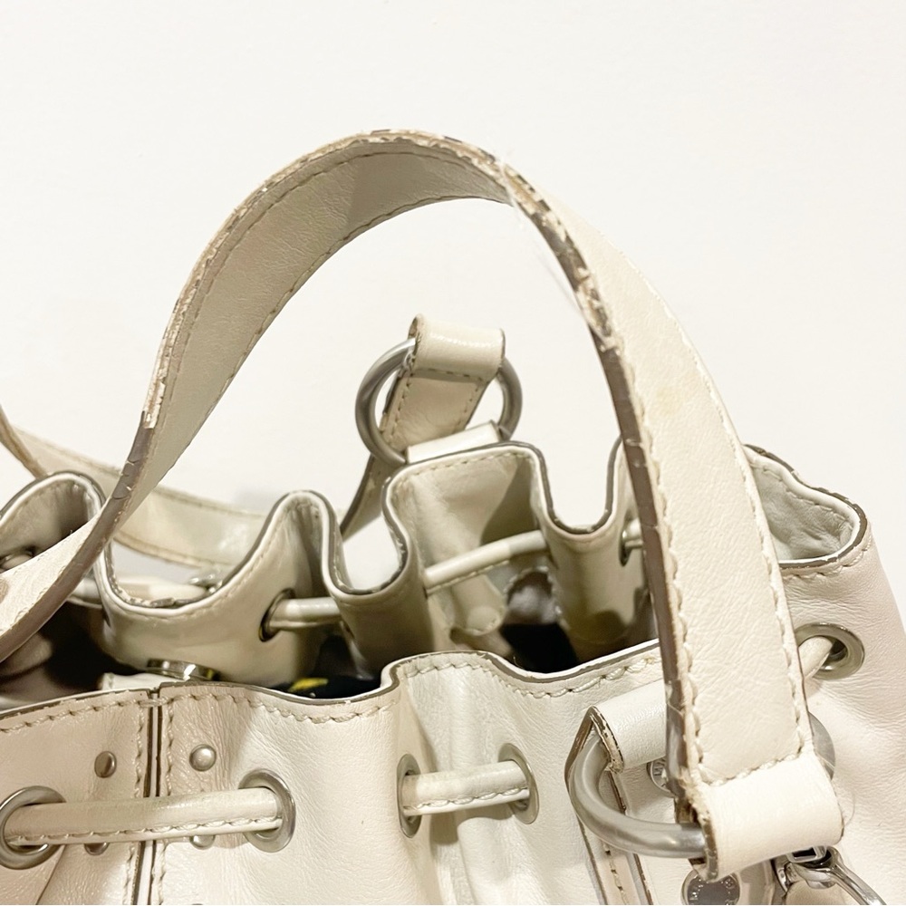 Michael Kors Vanilla Lg Drawstring Leather Satchel Top Snap Inside & Zip Pockets - Picture 4 of 7